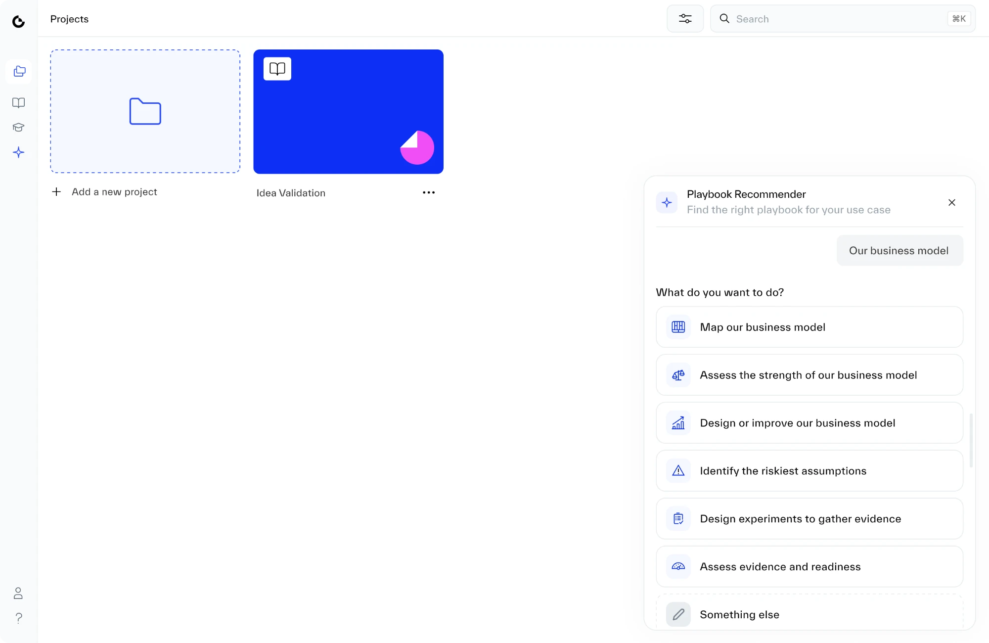 The first answer, Our business model, collapsed into a message. Question two, What do you want to do?, lists goals such as mapping, assessing or improving the business model, with a scrollbar because the list runs past the fold.